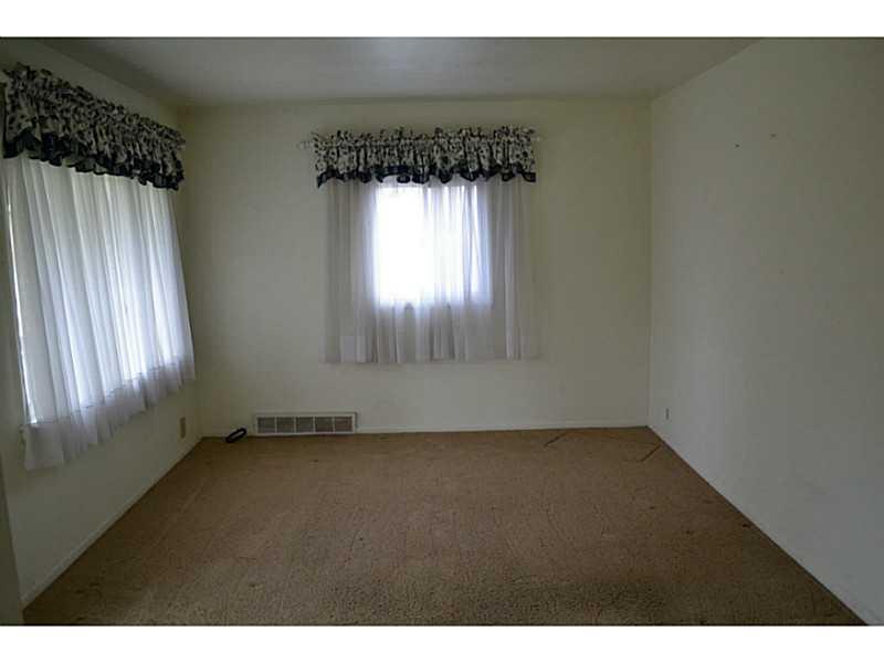 203 Kyle Road Valencia, PA 16059 - Photo 12 of 21 Bedroom.