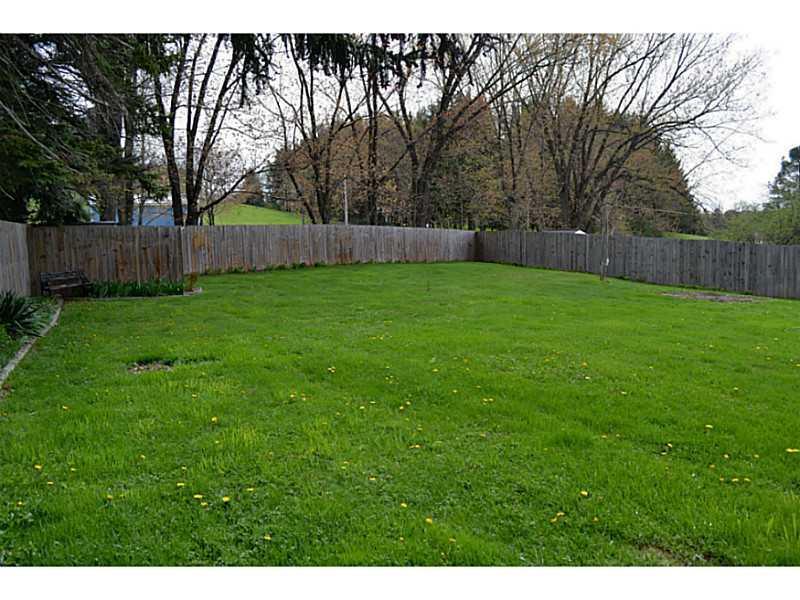 203 Kyle Road Valencia, PA 16059 - Photo 9 of 21 Yard/Garden.