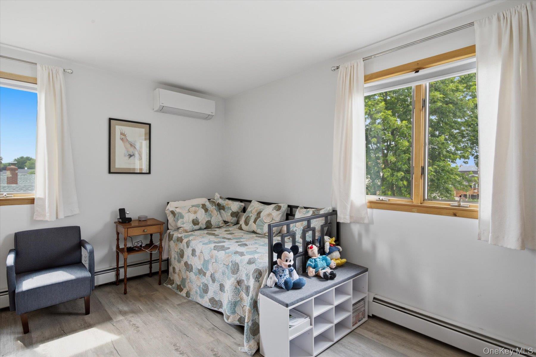 20 Barry Road Amityville, NY 11701 - Photo 33 of 49