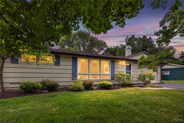 $295,000 | 105 Cashin Drive, Manlius, NY 13066