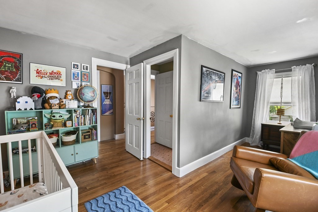 4 Maxdale Road Worcester, MA 01602 - Photo 20 of 28 a living room with furniture and a window