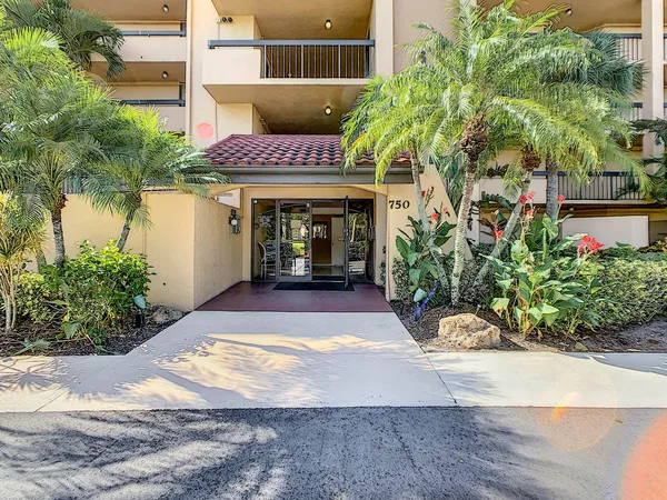 $4,000 | 750 Egret Circle, Unit 6304, Delray Beach, FL 33444