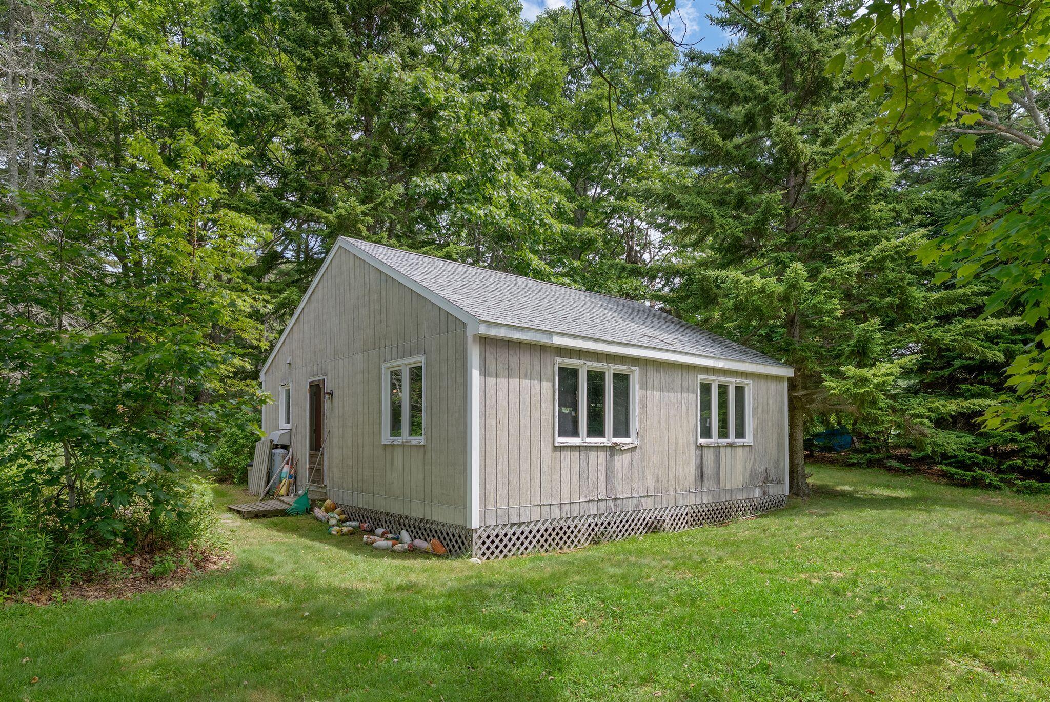 31 Charleston Road Chebeague Island, ME 04017 - Photo 17 of 87 15_DSC09363 copy