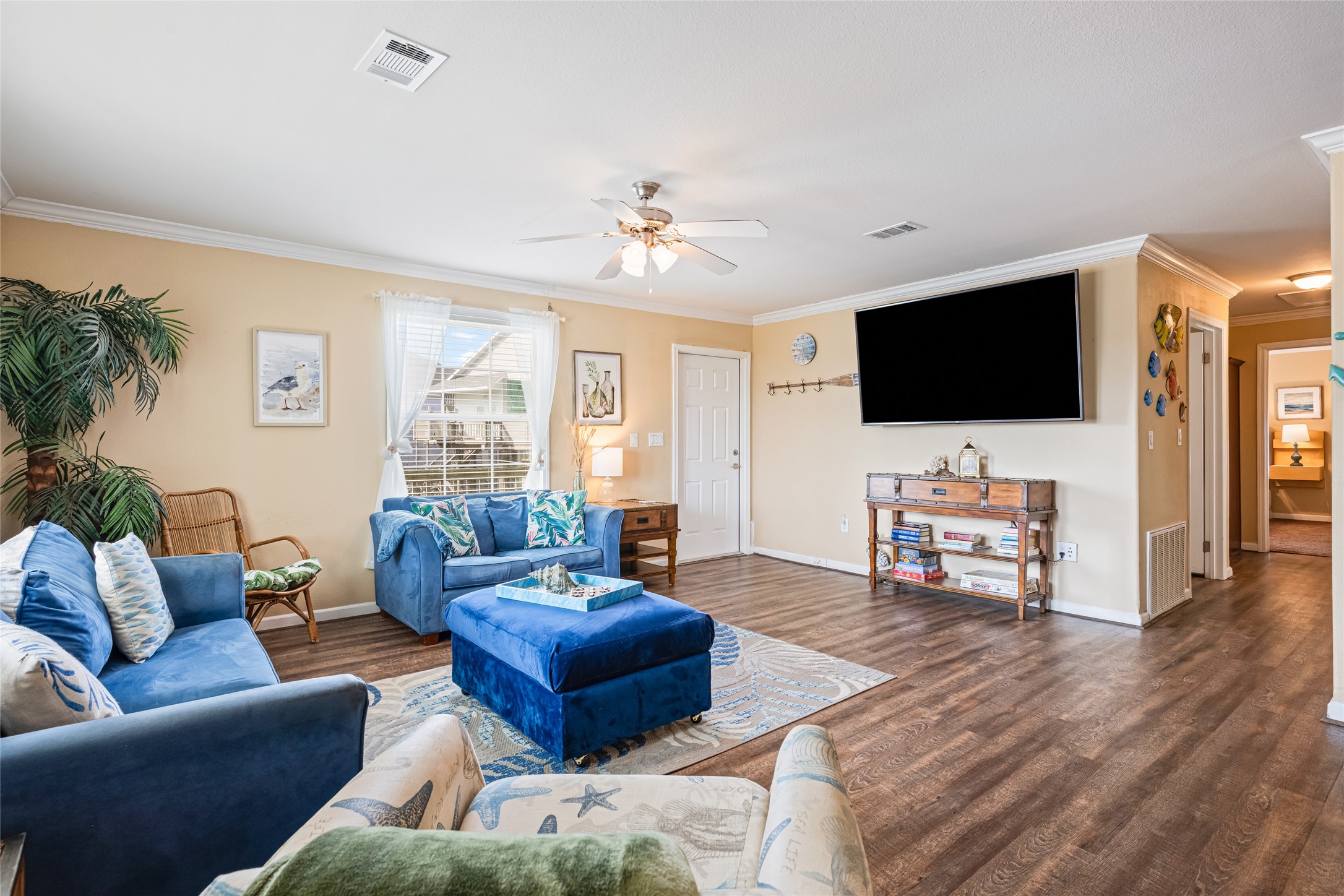 975 South Redfish Crystal Beach, TX 77650 - Photo 10 of 33