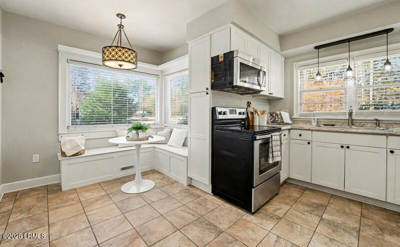411 Willard Street Hampton, SC 29924 - Photo 13 of 43 Kitchen