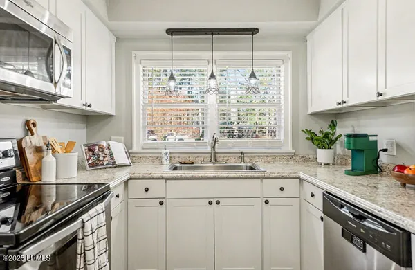 $315,000 | 411 Willard Street, Hampton, SC 29924