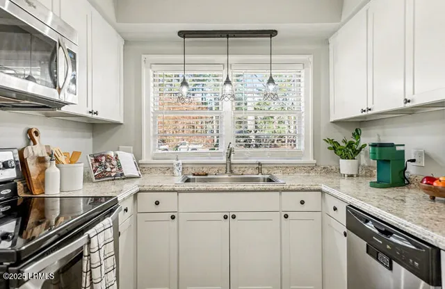 $315,000 | 411 Willard Street, Hampton, SC 29924