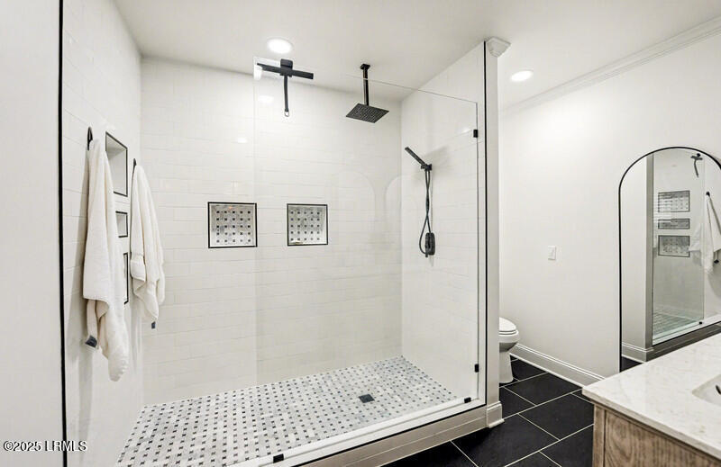 411 Willard Street Hampton, SC 29924 - Photo 24 of 43 master bath 3