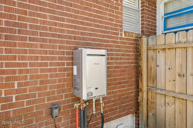 $315,000 | 411 Willard Street, Hampton, SC 29924