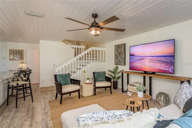 $475,000 | 11722 Currie Lane, Unit D1, Largo, FL 33774