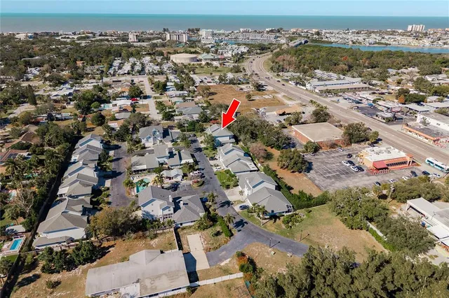 $475,000 | 11722 Currie Lane, Unit D1, Largo, FL 33774