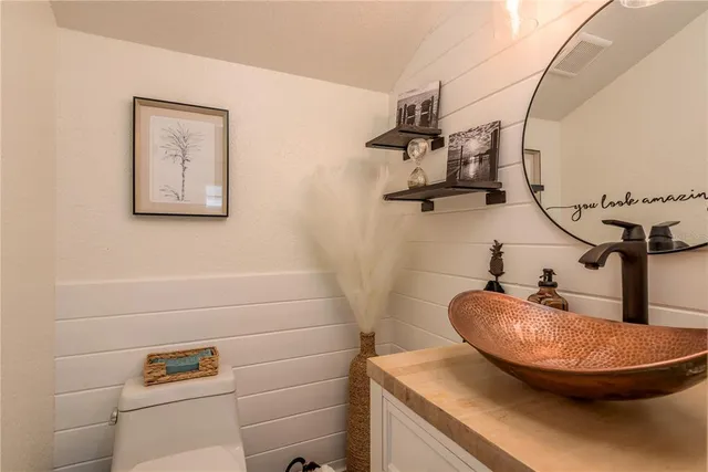 $475,000 | 11722 Currie Lane, Unit D1, Largo, FL 33774