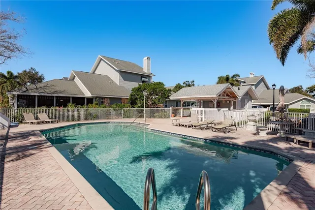 $475,000 | 11722 Currie Lane, Unit D1, Largo, FL 33774