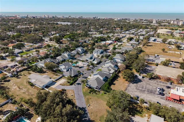 $475,000 | 11722 Currie Lane, Unit D1, Largo, FL 33774