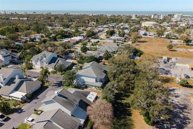 $475,000 | 11722 Currie Lane, Unit D1, Largo, FL 33774