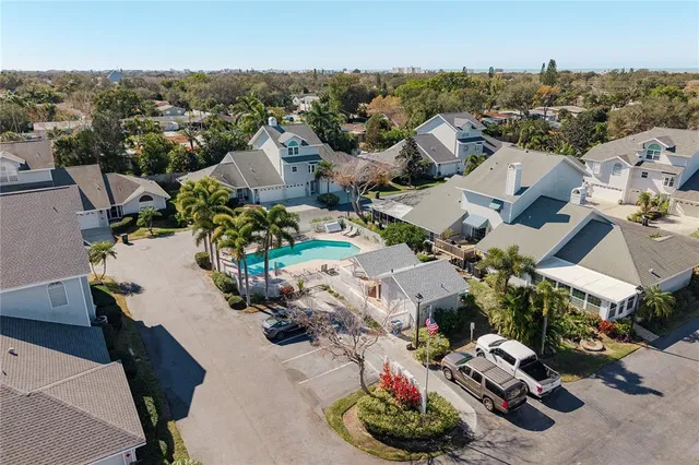 $475,000 | 11722 Currie Lane, Unit D1, Largo, FL 33774