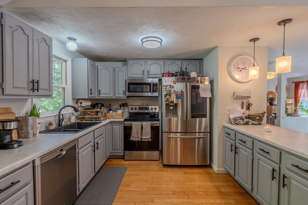 277 Stoneybrook Road Fitchburg, MA 01420 - Photo 12 of 39 Gallery Image 12