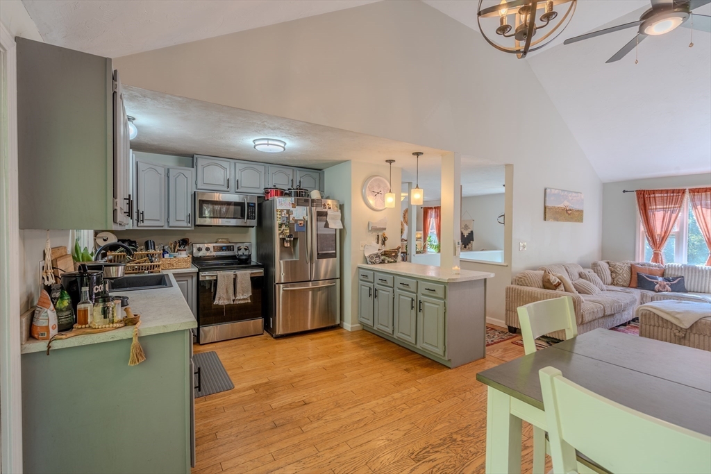 277 Stoneybrook Road Fitchburg, MA 01420 - Photo 14 of 39 Gallery Image 14
