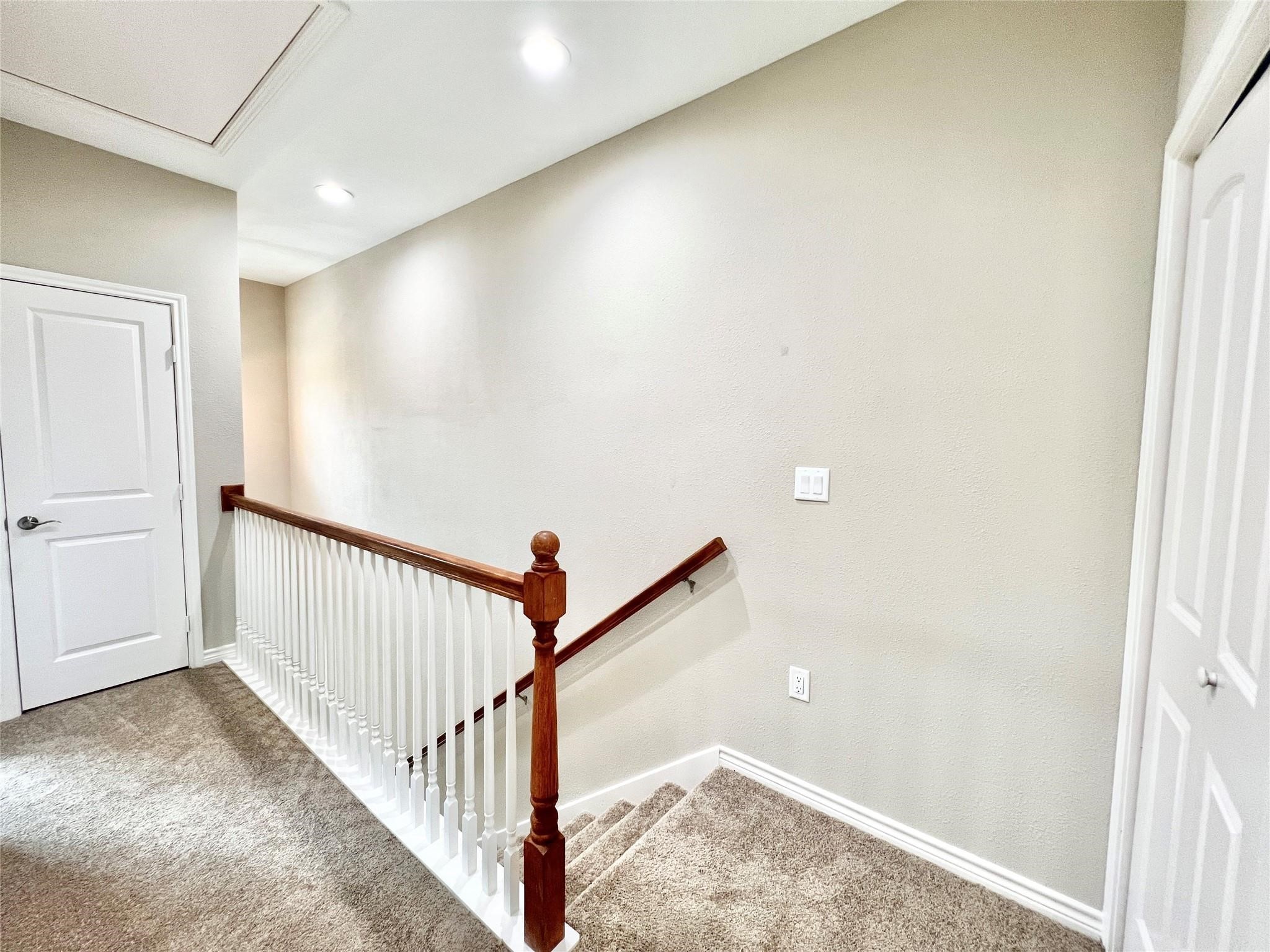 5602 Hirondel, Unit B Houston, TX 77033 - Photo 6 of 10