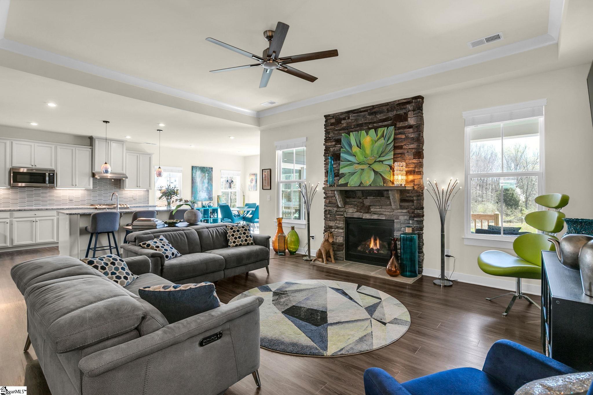 18 Pequot Drive Greenville, SC 29607 - Photo 5 of 36