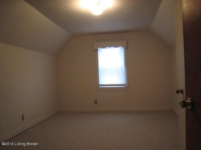 4631 Dohn Road Louisville, KY 40216 - Photo 8 of 17 2nd floor