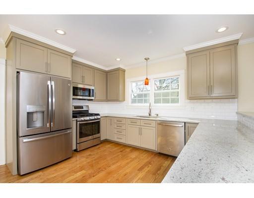 94 Edgemont Road Braintree, MA 02184 - Photo 3 of 19