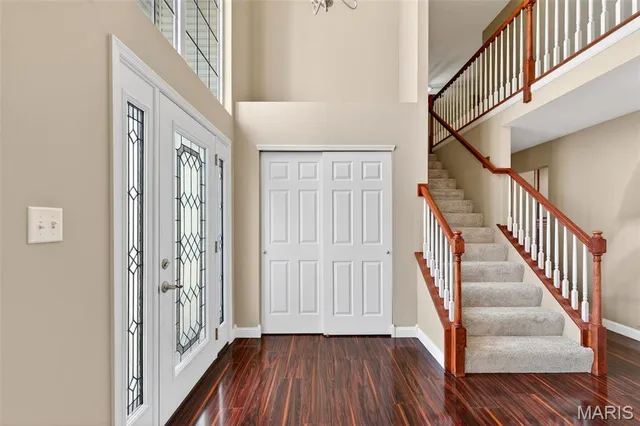 $449,000 | 295 Romaine Spring View, Fenton, MO 63026