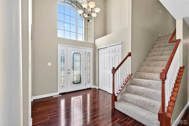 $449,000 | 295 Romaine Spring View, Fenton, MO 63026