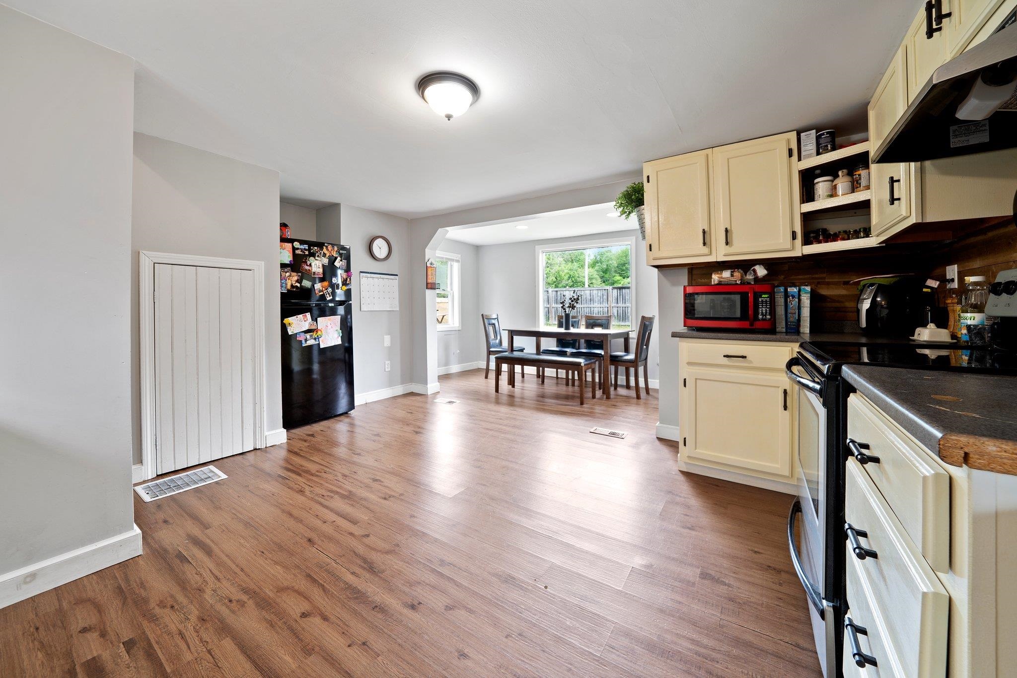 267 Laconia Road Tilton, NH 03276 - Photo 10 of 30