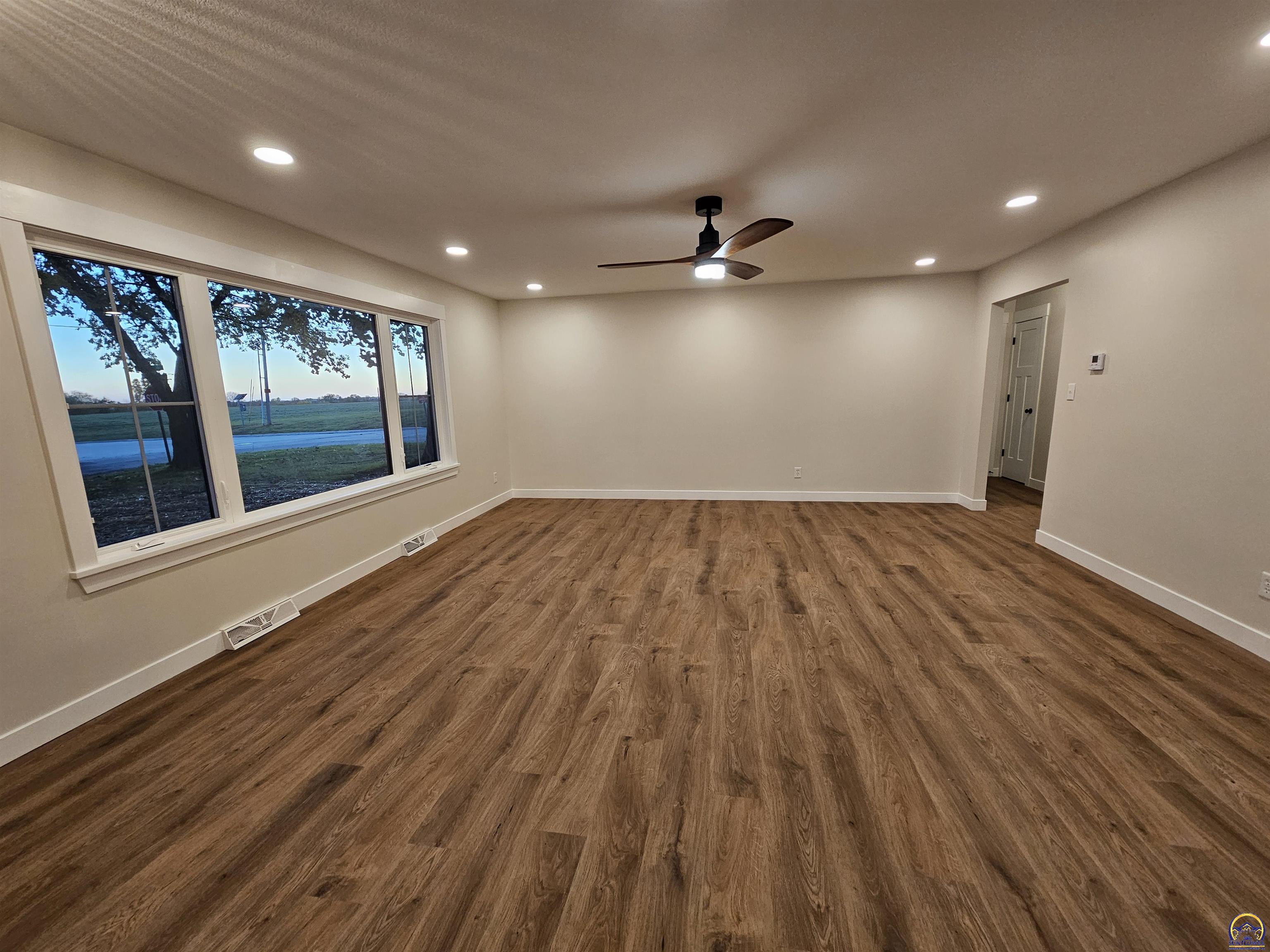 1522 Harrison Street Sabetha, KS 66534 - Photo 11 of 26