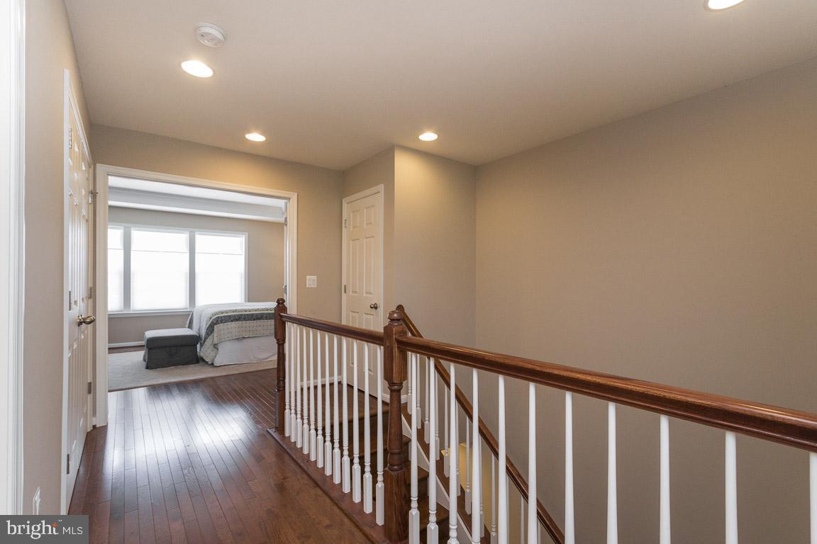 16040 Madison Ridge Place Gainesville, VA 20155 - Photo 31 of 33 Gallery Image 31