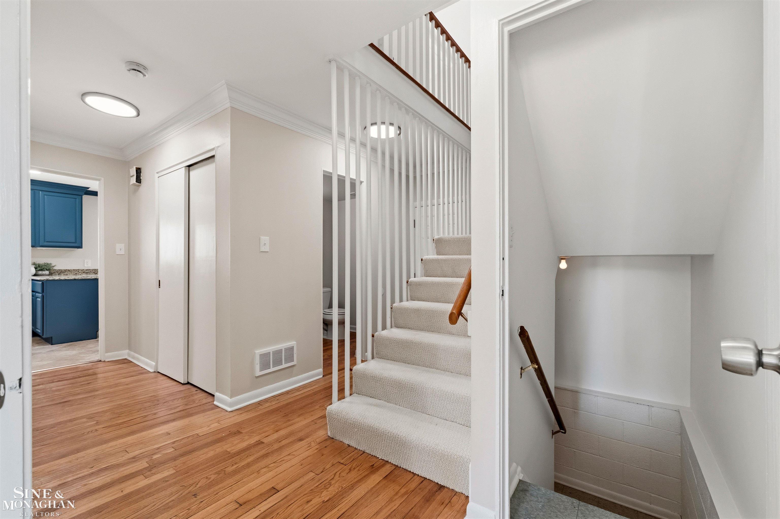 515 Neff Road Grosse Pointe, MI 48230 - Photo 4 of 99