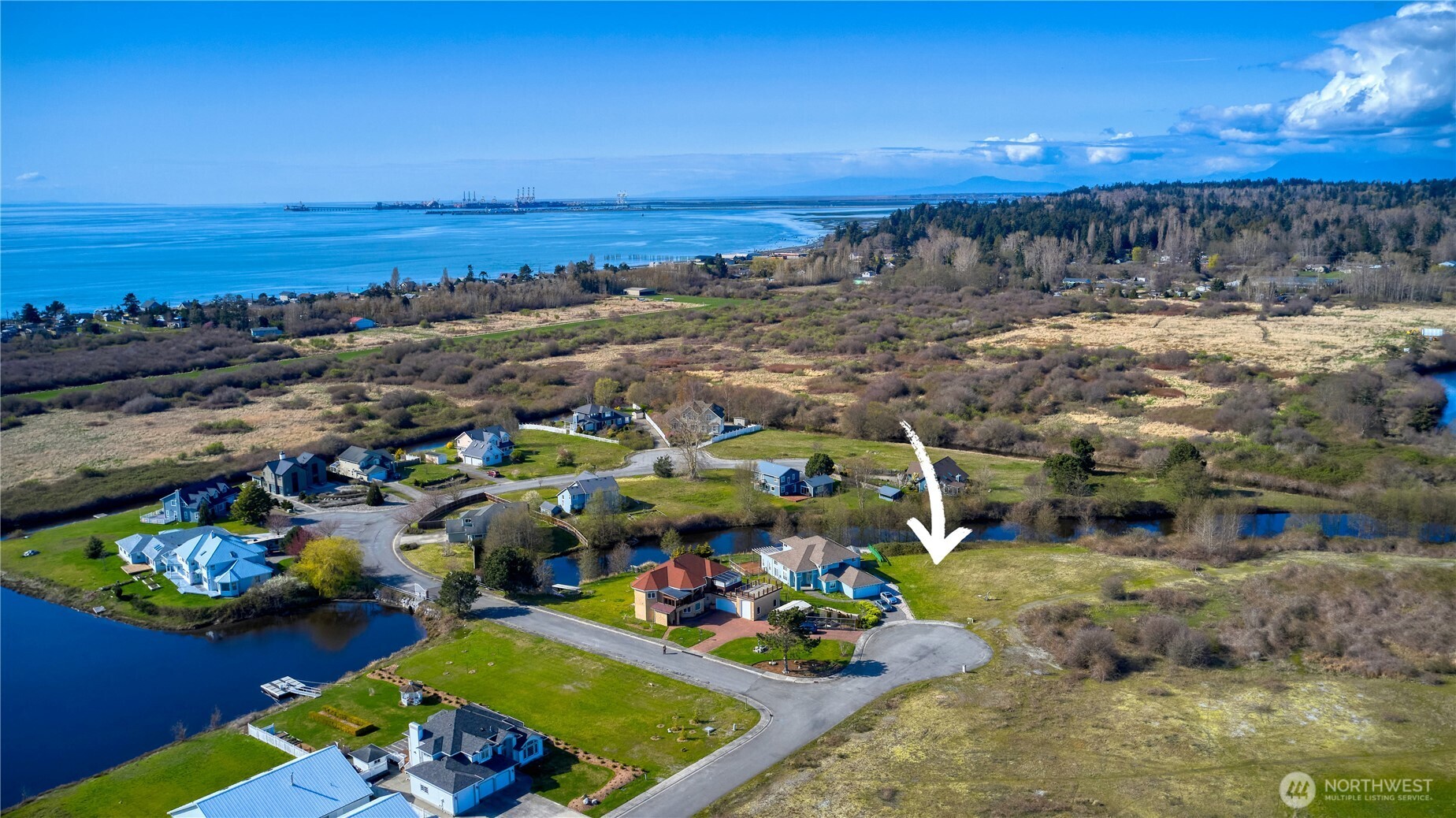 721 Ocean View Court Point Roberts, WA 98281 - Photo 5 of 8