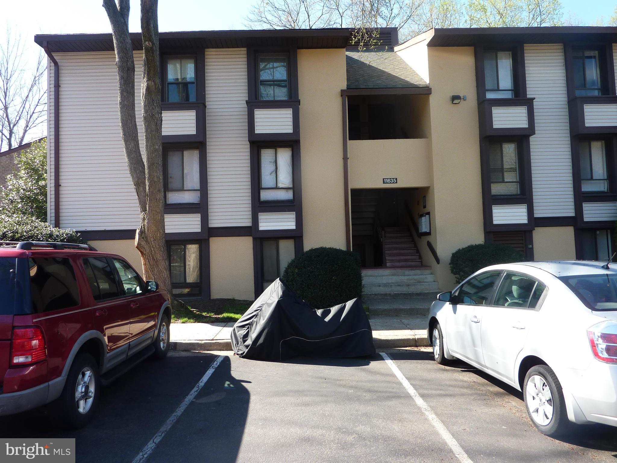 11635 Stoneview Square, Unit 1B Reston, VA 20191 - Photo 1 of 16 Exterior (Front)