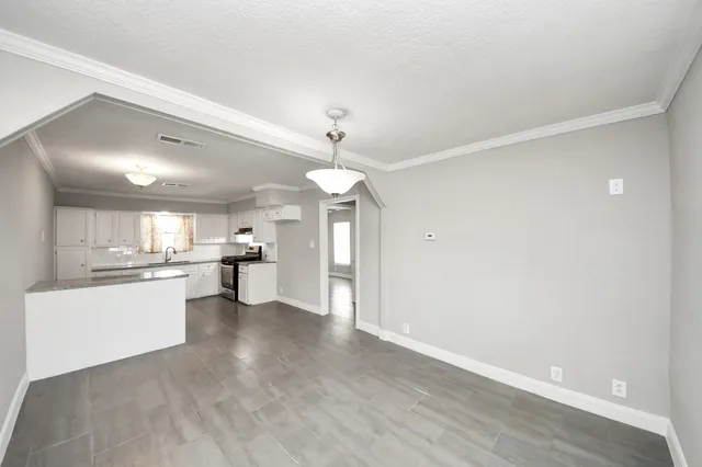 $1,650 | 1222 Bernard Street, Pasadena, TX 77506