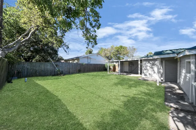 $1,650 | 1222 Bernard Street, Pasadena, TX 77506