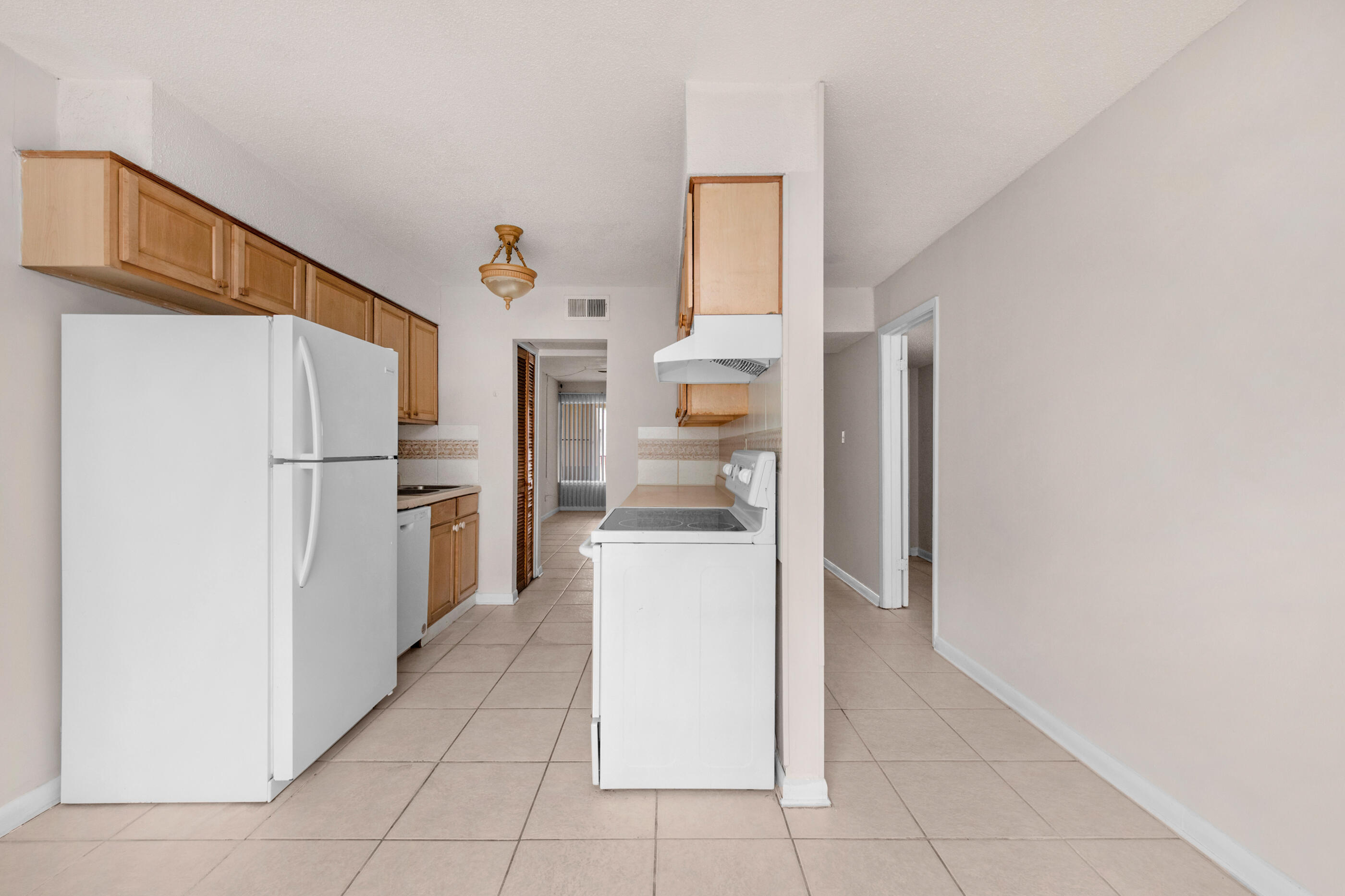 210 Pelham Road, Unit 201B Fort Walton Beach, FL 32547 - Photo 12 of 24 PierOne-7-2