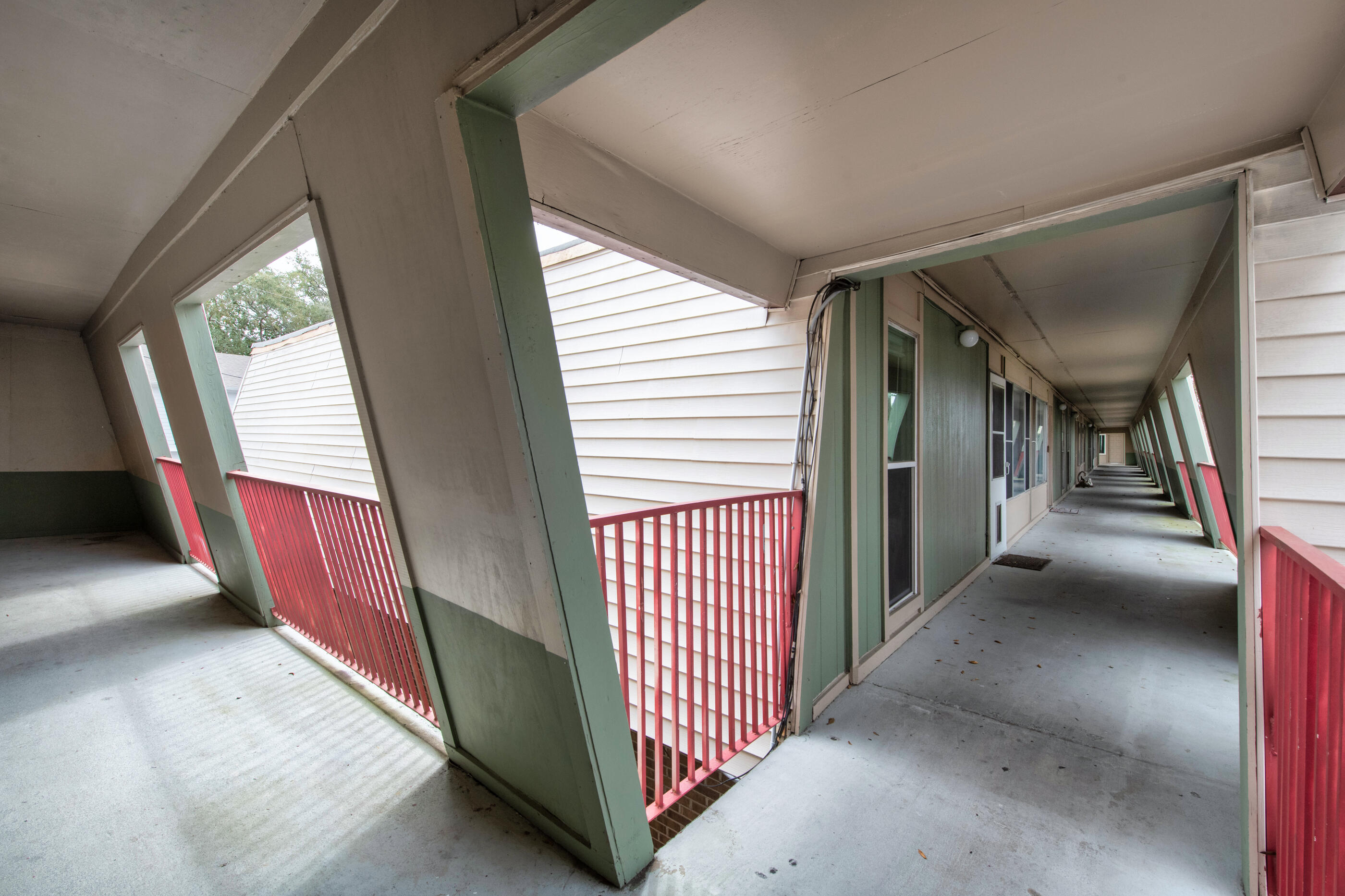 210 Pelham Road, Unit 201B Fort Walton Beach, FL 32547 - Photo 22 of 24 PierOne-19