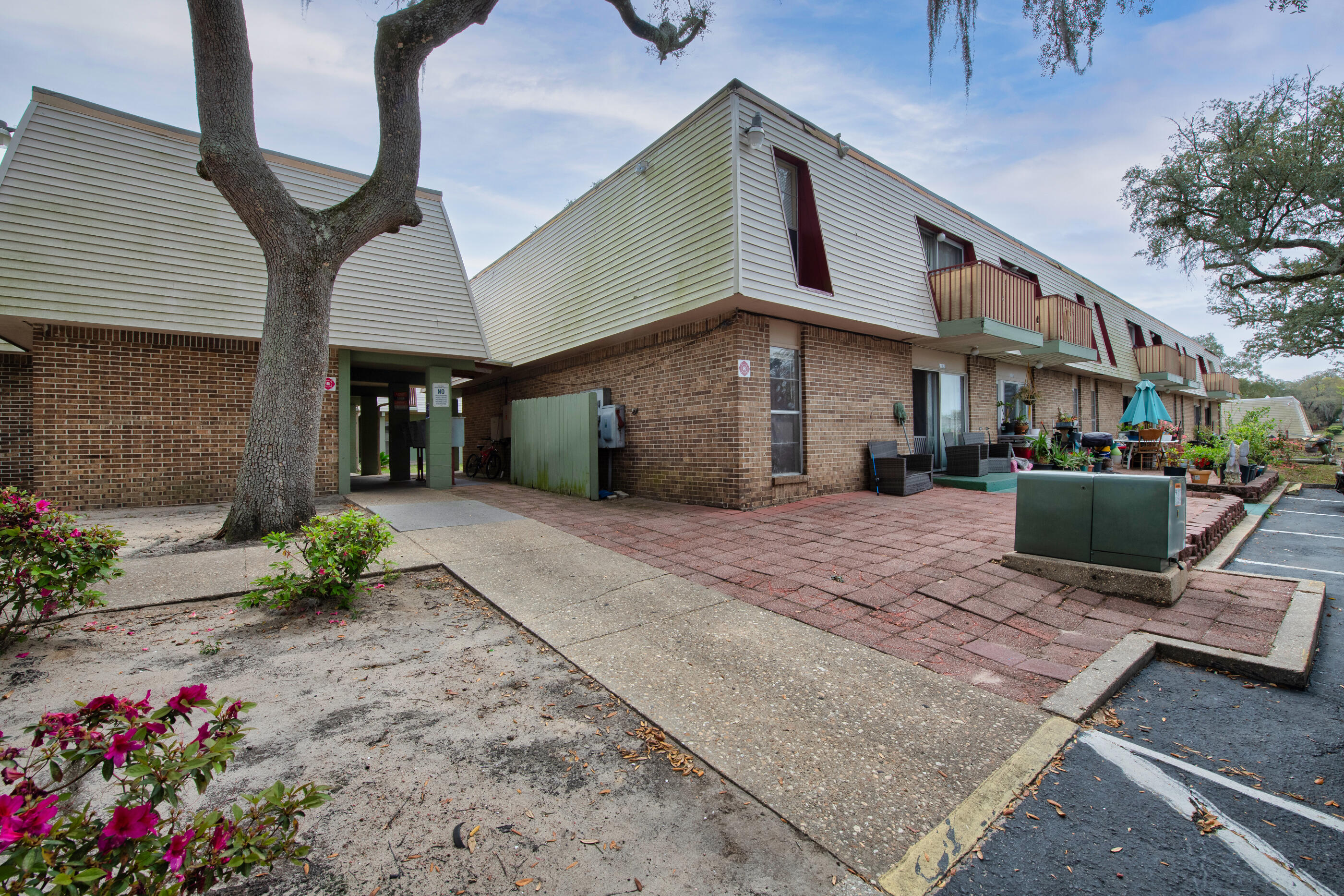 210 Pelham Road, Unit 201B Fort Walton Beach, FL 32547 - Photo 23 of 24 PierOne-21