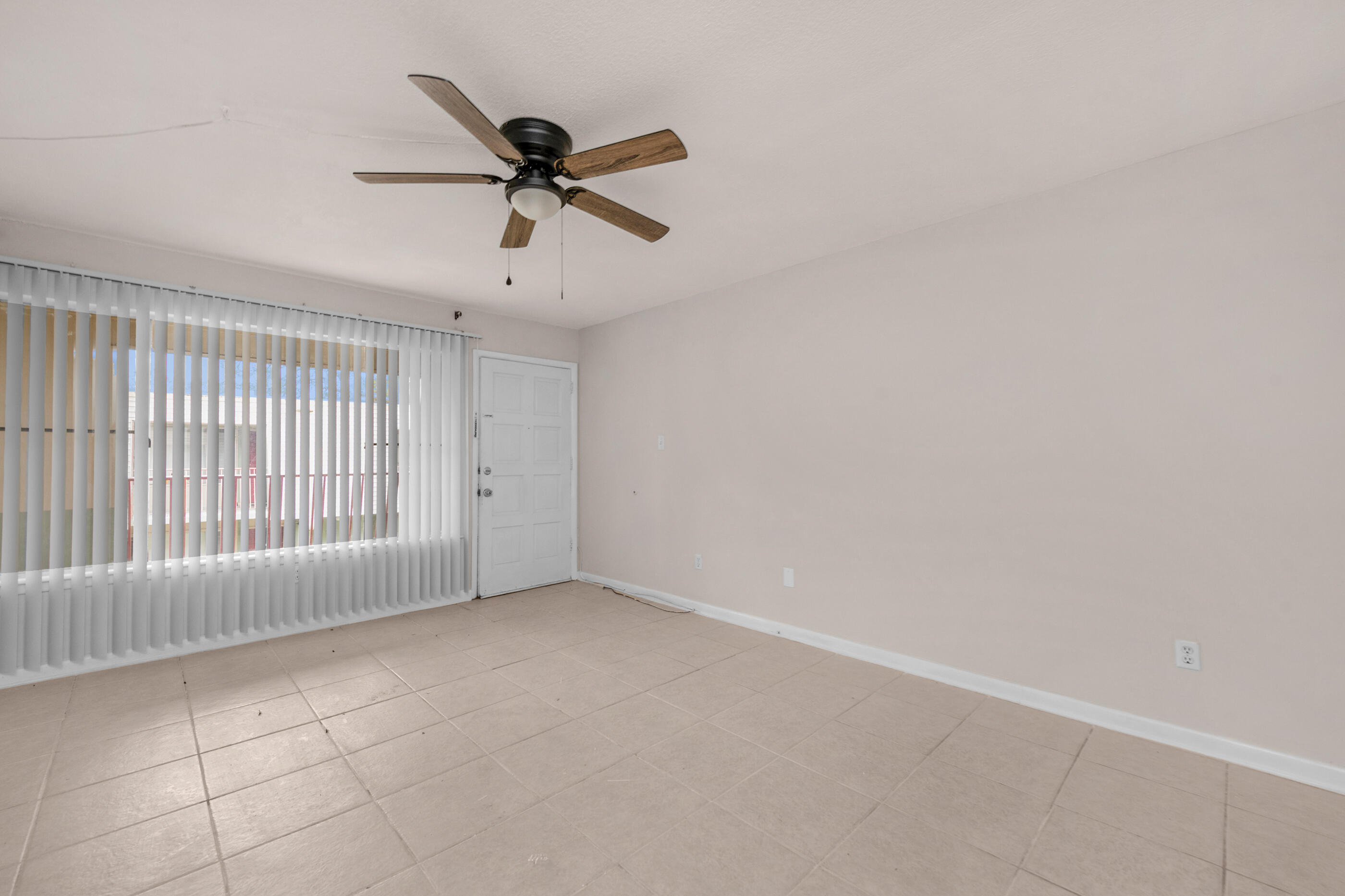 210 Pelham Road, Unit 201B Fort Walton Beach, FL 32547 - Photo 3 of 24 PierOne-2-3