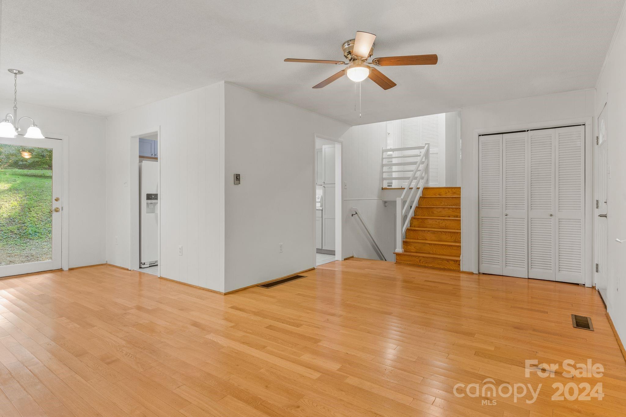 416 Warren Wilson Road Swannanoa, NC 28778 - Photo 6 of 26 Gallery Image 6
