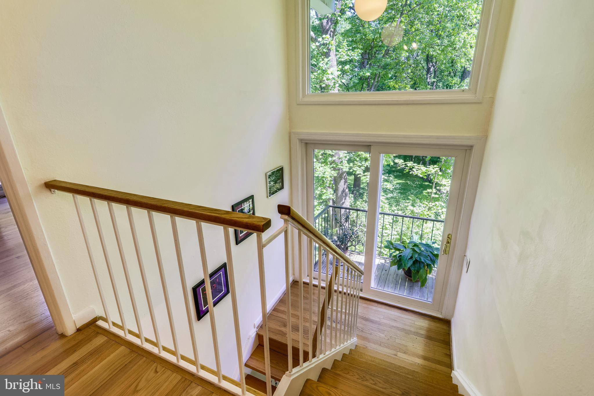1658 Wainwright Drive Reston, VA 20190 - Photo 45 of 103 Foyer