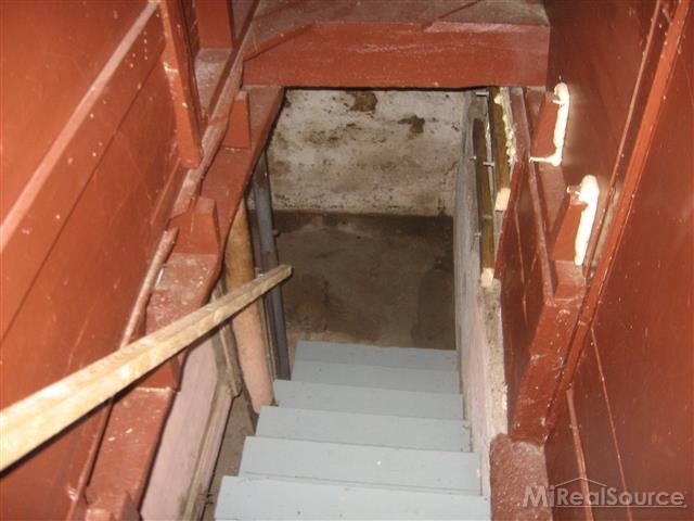 6655 Cade Road Imlay City, MI 48444 - Photo 20 of 24 31174261-19.JPG
