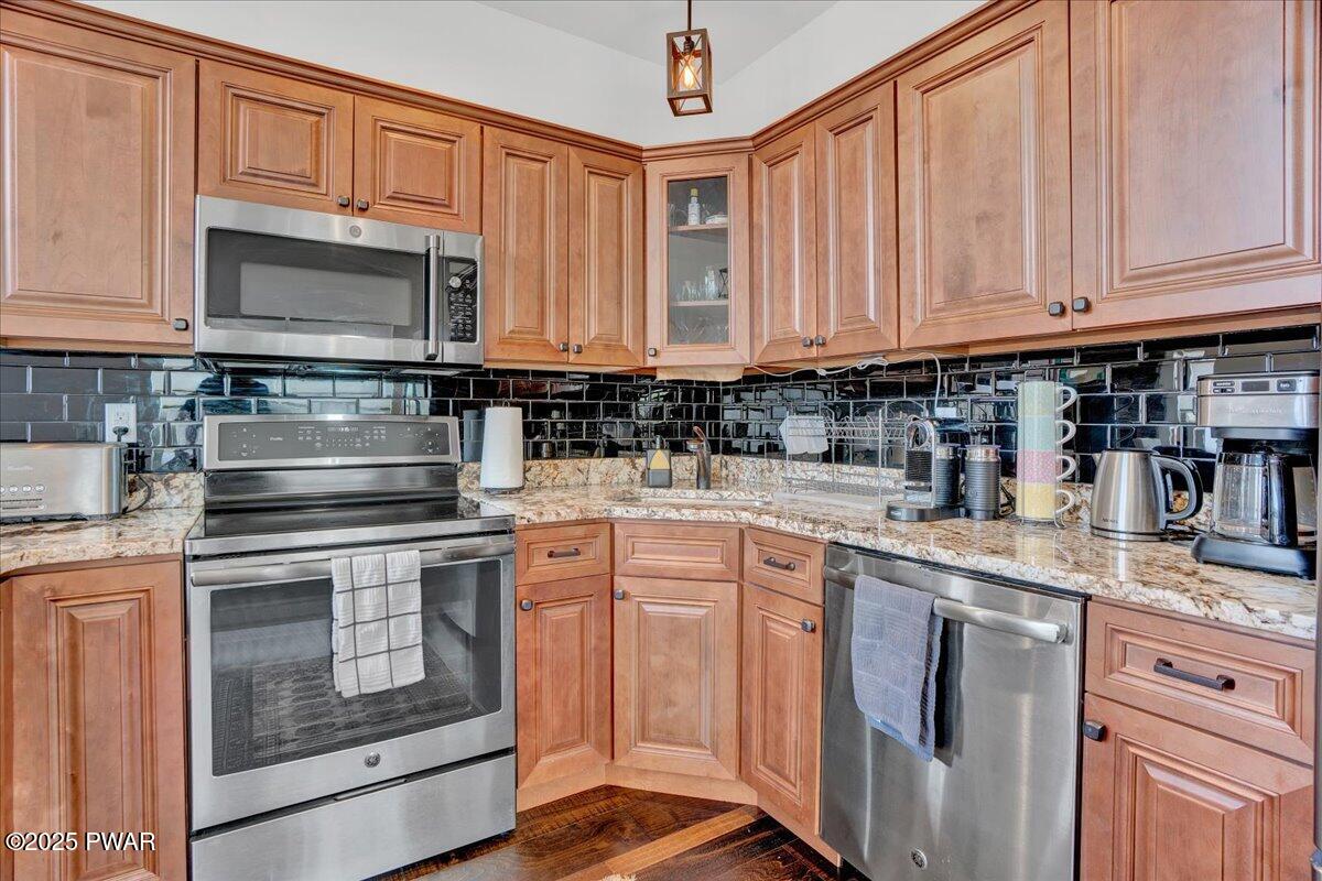 101 Maple Leaf Road Lackawaxen, PA 18435 - Photo 112 of 126