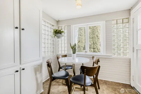 $1,150,000 | 348 Northeast 57th Street, Seattle, WA 98105