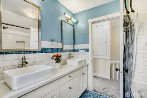 $1,150,000 | 348 Northeast 57th Street, Seattle, WA 98105