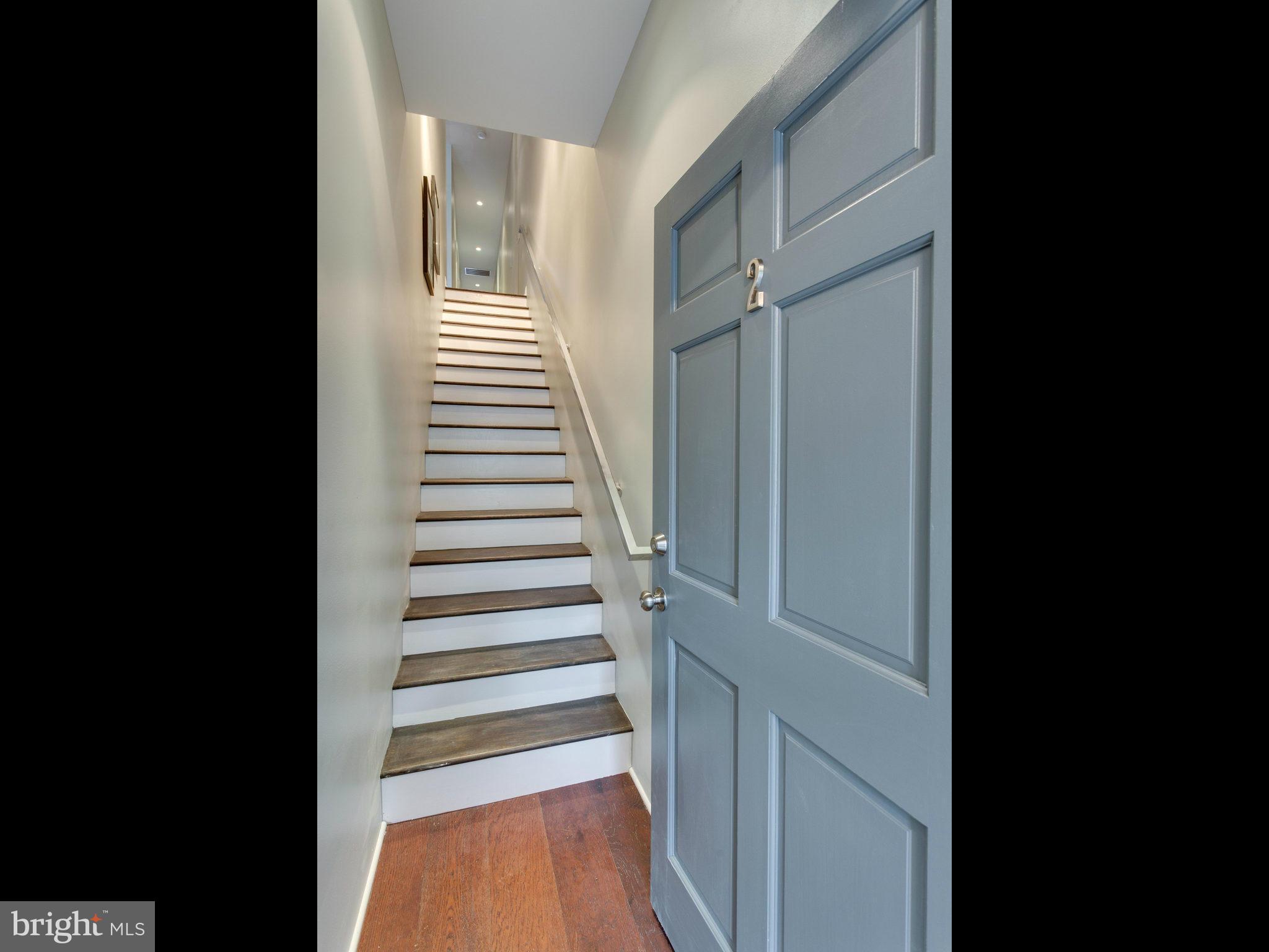 61 N Street Northwest, Unit 2 Washington, DC 20001 - Photo 2 of 28 Front entranceway