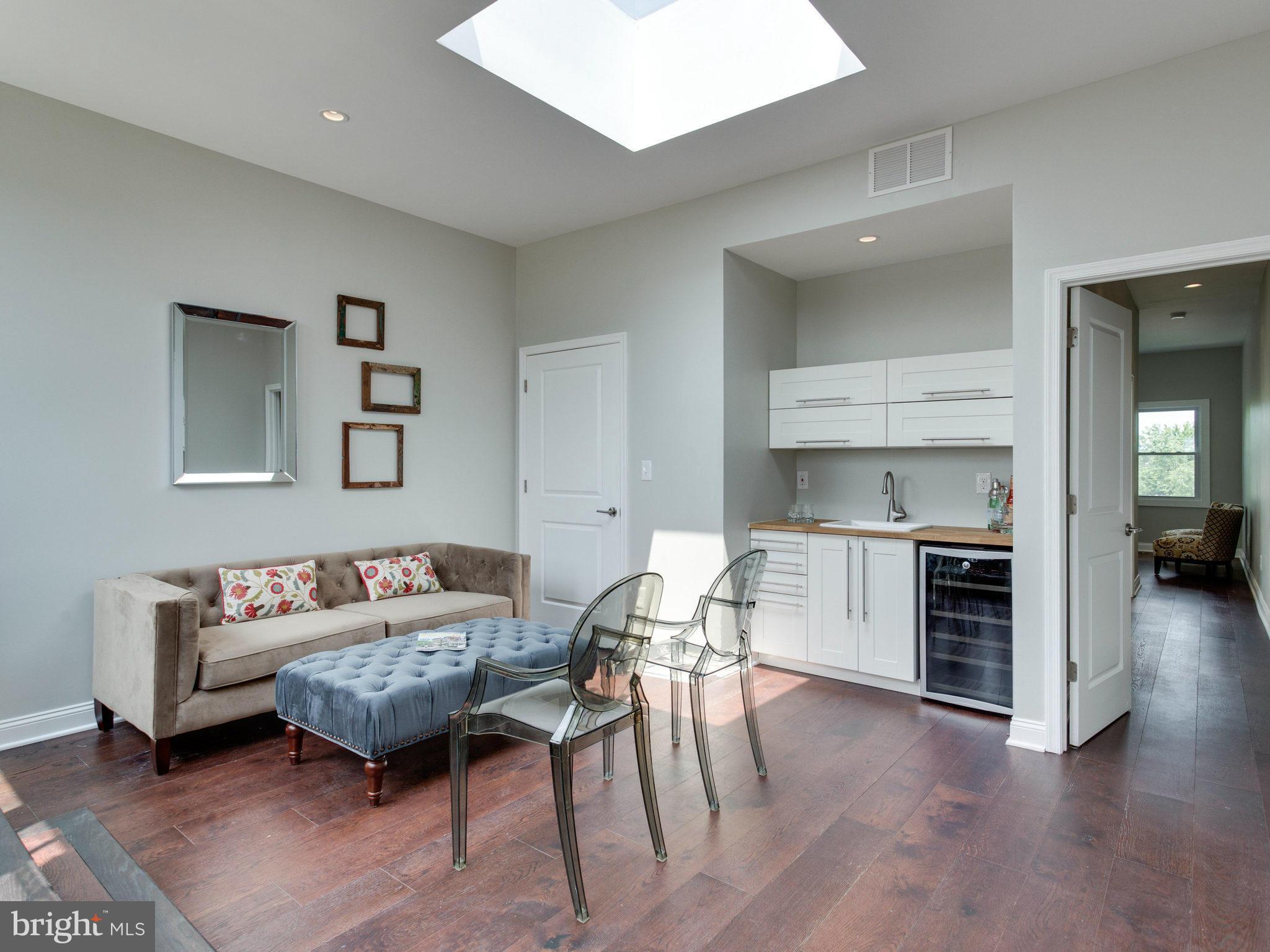 61 N Street Northwest, Unit 2 Washington, DC 20001 - Photo 18 of 28 Upstairs Family/Bonus Room