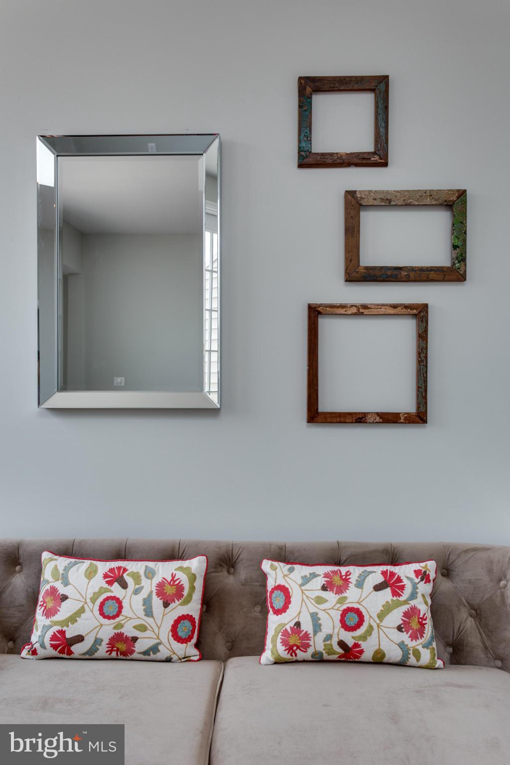 61 N Street Northwest, Unit 2 Washington, DC 20001 - Photo 19 of 28 Detail Family Room