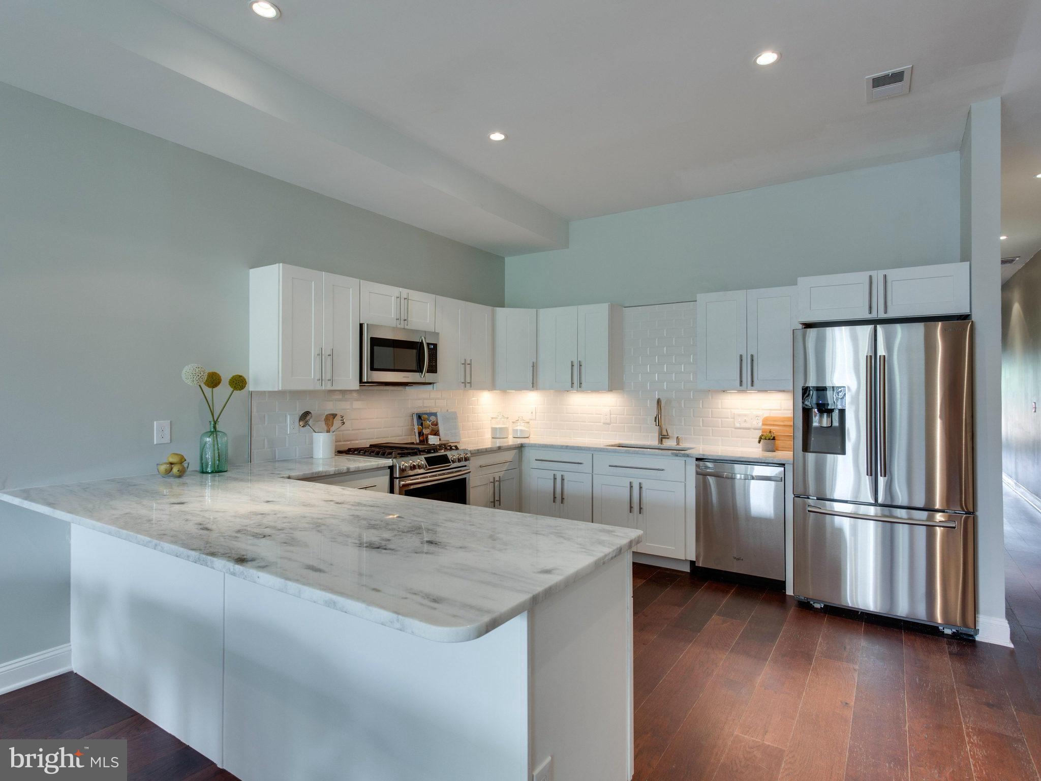 61 N Street Northwest, Unit 2 Washington, DC 20001 - Photo 3 of 28 Kitchen